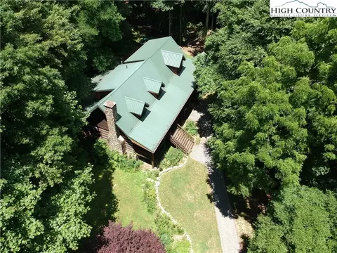 982 Jakes Mountain Rd, Deep Gap, NC 28618 photo 48