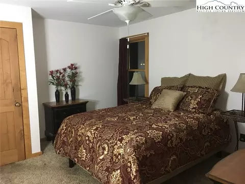 982 Jakes Mountain Rd, Deep Gap, NC 28618 photo 29