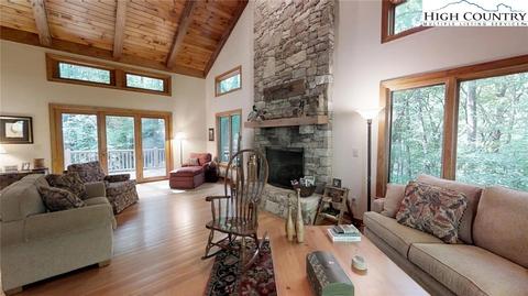 234 Turfway, Boone, NC 28607 photo 3