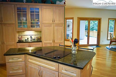 234 Turfway, Boone, NC 28607 photo 44