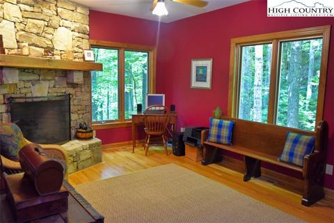 234 Turfway, Boone, NC 28607 photo 13
