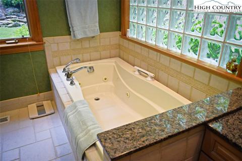 234 Turfway, Boone, NC 28607 photo 15