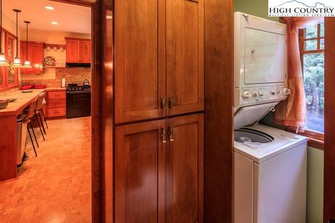 357 Cascades, Boone, NC 28607 photo 41