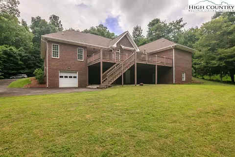 174 Hillside Ln, Jefferson, NC 28640 photo 39