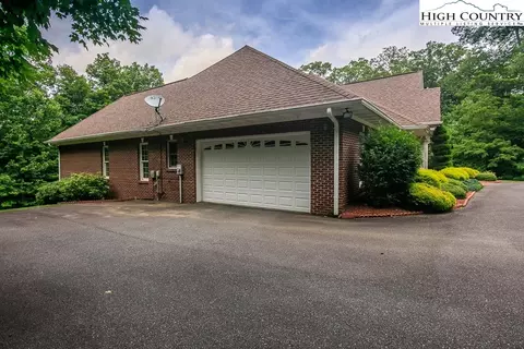 174 Hillside Ln, Jefferson, NC 28640 photo 44