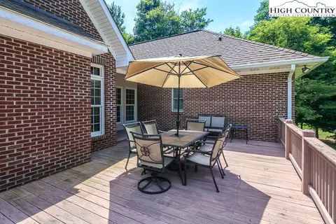 174 Hillside Ln, Jefferson, NC 28640 photo 40