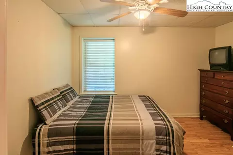 174 Hillside Ln, Jefferson, NC 28640 photo 34