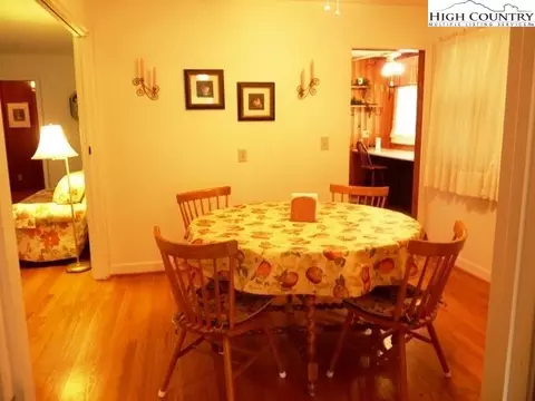 101 Stone Dr, Jefferson, NC 28640 photo 9