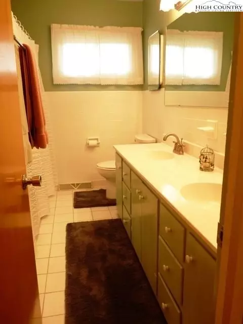 101 Stone Dr, Jefferson, NC 28640 photo 16