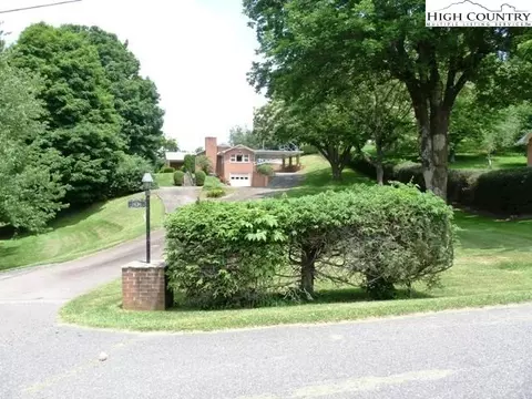 101 Stone Dr, Jefferson, NC 28640 photo 5