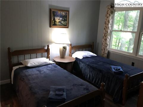 202 Shagbark Road Rd, Beech Mountain, NC 28604 photo 6