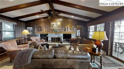 830 Pine Ridge Rd, Beech Mountain, NC 28604 photo 3