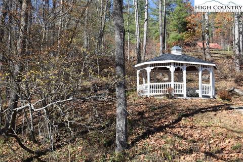 283 Whispering River Dr, Crumpler, NC 28617 photo 32