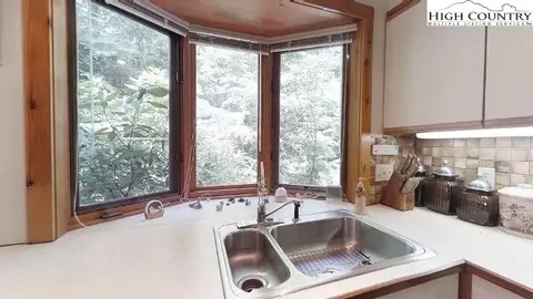 118 Lakeledge Rd, Beech Mountain, NC 28604 photo 10