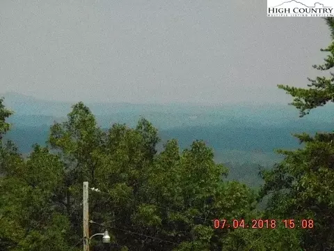 2944 Wolf Pit Rd, Morganton, NC 28655 photo 3