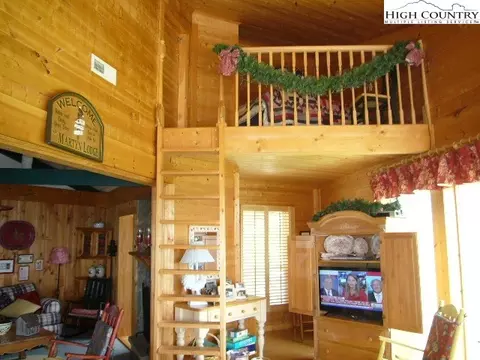 128 Skiloft Rd, Beech Mountain, NC 28604 photo 9