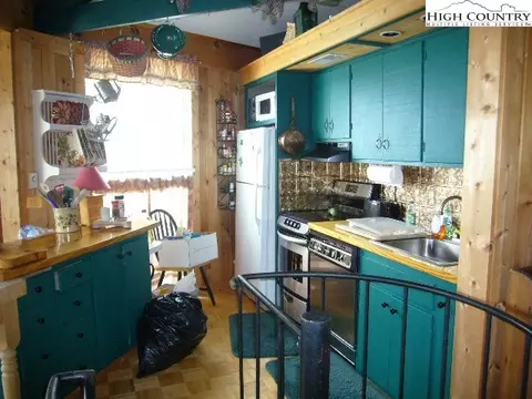 128 Skiloft Rd, Beech Mountain, NC 28604 photo 8
