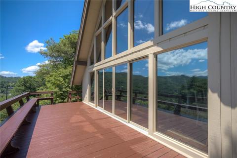 188 Spruce, Boone, NC 28607 photo 17