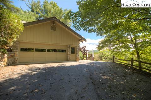 188 Spruce, Boone, NC 28607 photo 21