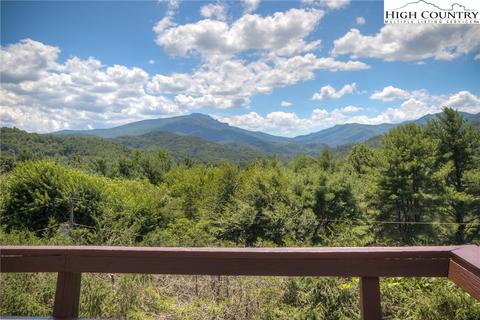 188 Spruce, Boone, NC 28607 photo 16