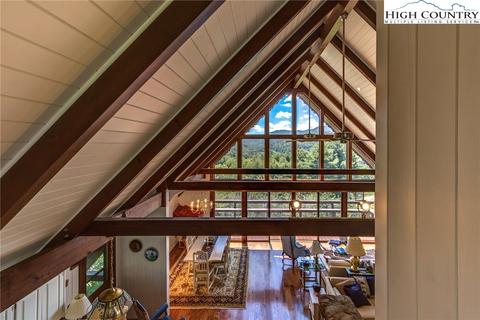 188 Spruce, Boone, NC 28607 photo 11