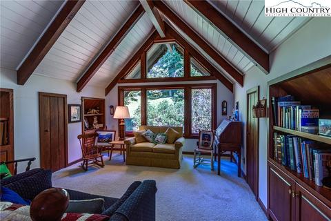 188 Spruce, Boone, NC 28607 photo 10
