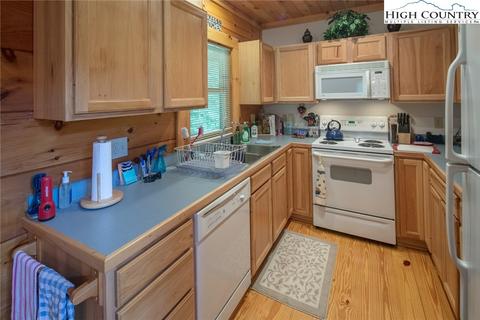 122 Jake Trl, Vilas, NC 28692 photo 10