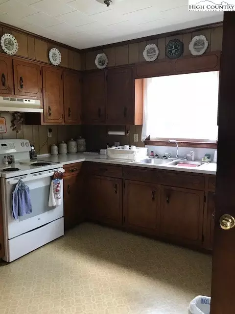 55 Folger Rd, Sparta, NC 28675 photo 11