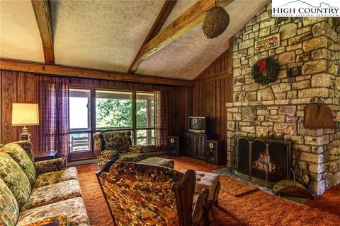 2039 Hickory, Boone, NC 28607 photo 5