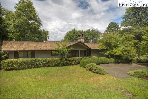 2039 Hickory, Boone, NC 28607 photo 22