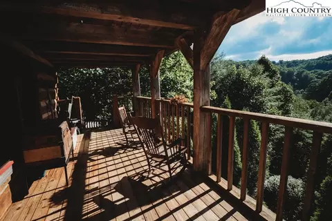 258 Labrador Run, Boone, NC 28607 photo 4