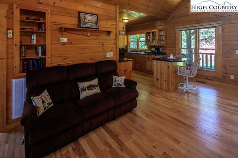 2306 Buck Mountain Rd, Purlear, NC 28665 photo 14