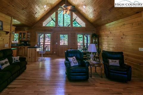 2306 Buck Mountain Rd, Purlear, NC 28665 photo 12