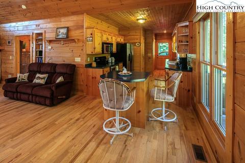 2306 Buck Mountain Rd, Purlear, NC 28665 photo 17