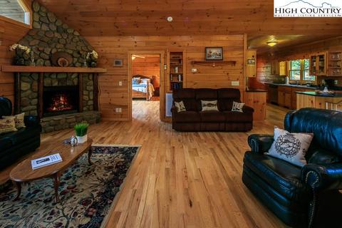 2306 Buck Mountain Rd, Purlear, NC 28665 photo 7