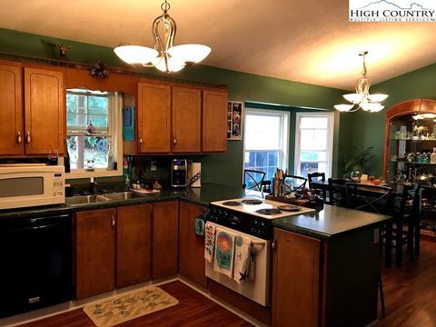 308 Stanberry Rd, Boone, NC 28607 photo 7