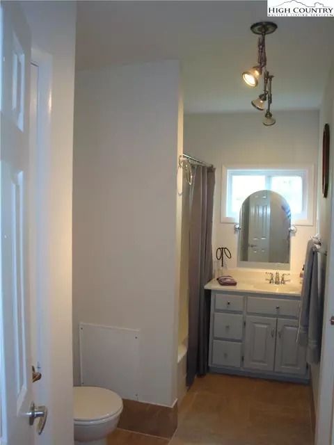 1133 Deep Ford Rd, Lansing, NC 28643 photo 17