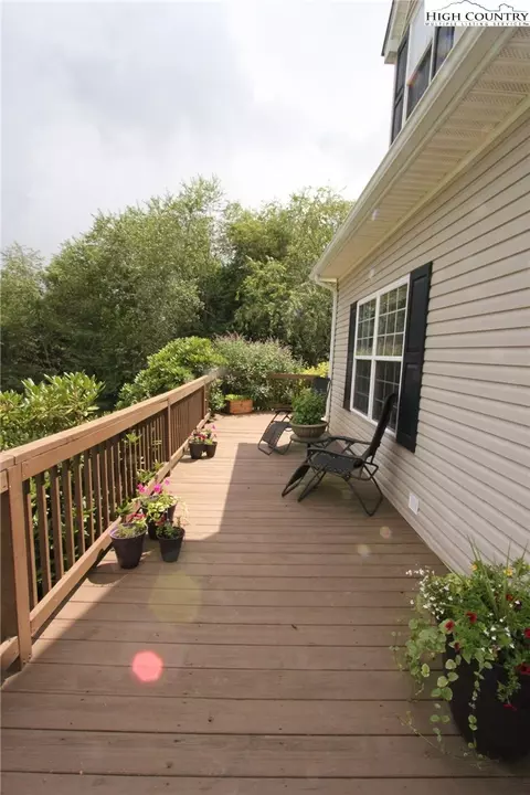 59 Walnut Ln, Sparta, NC 28675 photo 11