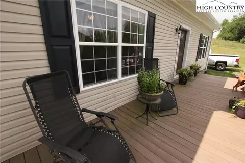 59 Walnut Ln, Sparta, NC 28675 photo 10