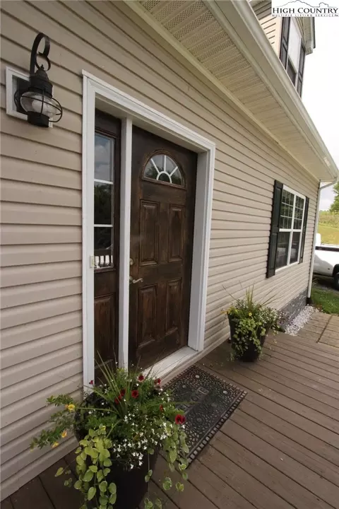 59 Walnut Ln, Sparta, NC 28675 photo 12