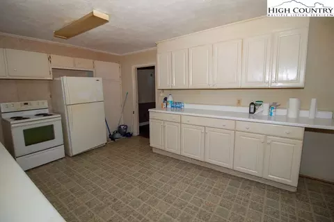 271 Joe Shoemaker Rd, Vilas, NC 28692 photo 15