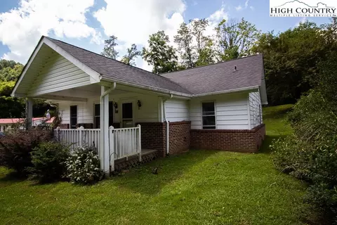 271 Joe Shoemaker Rd, Vilas, NC 28692 photo 4