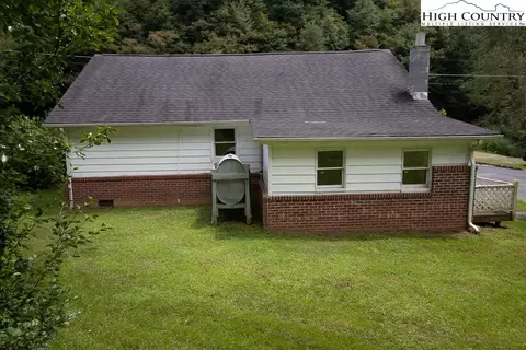 271 Joe Shoemaker Rd, Vilas, NC 28692 photo 6