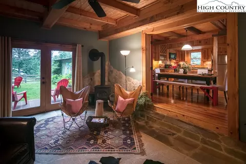 171 173 Lance Xing, Boone, NC 28607 photo 13