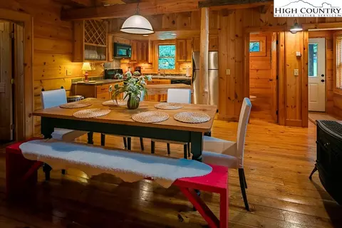 171 173 Lance Xing, Boone, NC 28607 photo 6