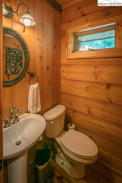 171 173 Lance Xing, Boone, NC 28607 photo 14