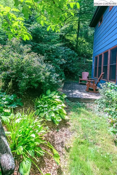 171 173 Lance Xing, Boone, NC 28607 photo 26