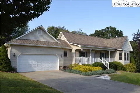 215 River Bend Rd, Sparta, NC 28675 photo 1