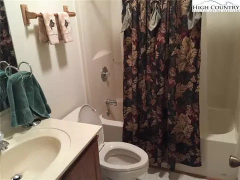 322 Pinnacle Ridge Rd, Beech Mountain, NC 28604 photo 9