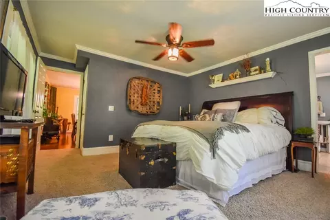 409 Glenn King Rd, Lansing, NC 28643 photo 16